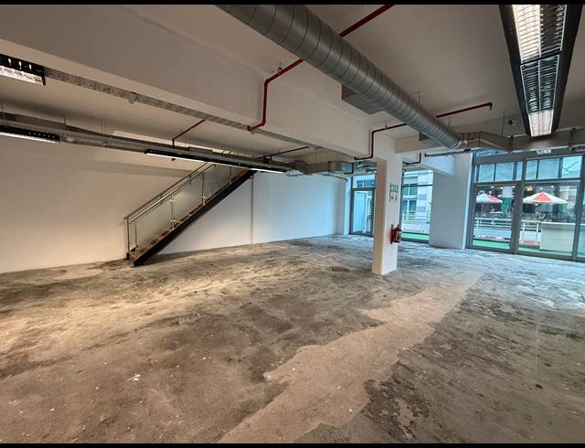 1,305M² OFFICE TO LET IN ROSEBANK
